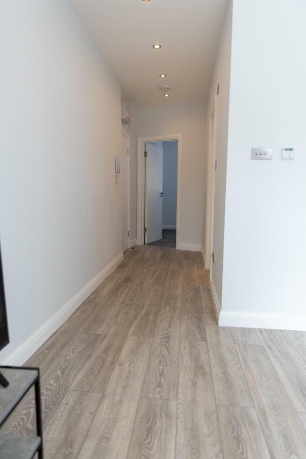 London Northwick Park Serviced Apartments By Riis Property Harrow Bilik gambar