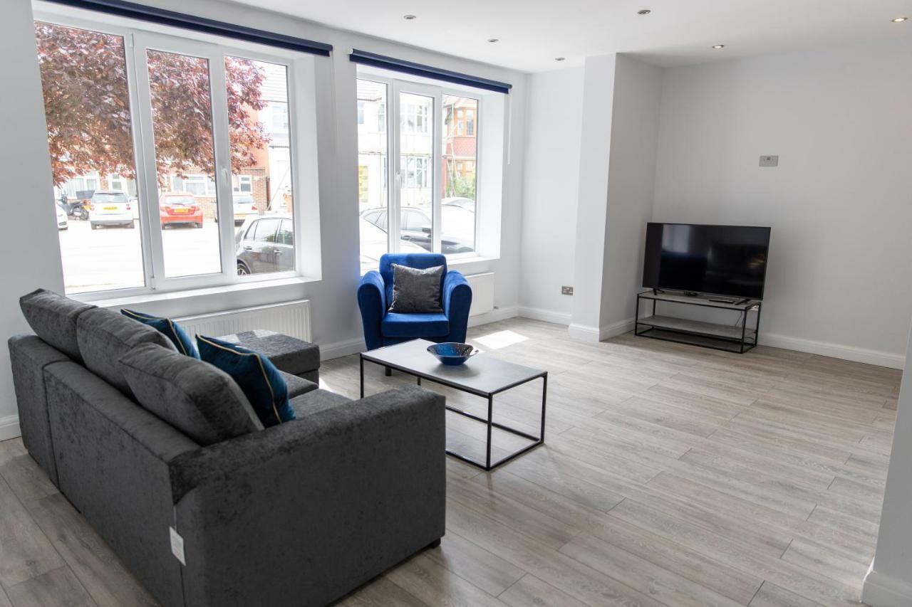 London Northwick Park Serviced Apartments By Riis Property Harrow Luaran gambar