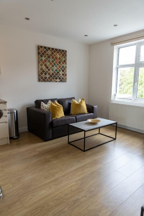 London Northwick Park Serviced Apartments By Riis Property Harrow Luaran gambar