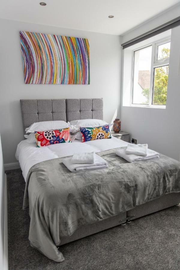 London Northwick Park Serviced Apartments By Riis Property Harrow Luaran gambar